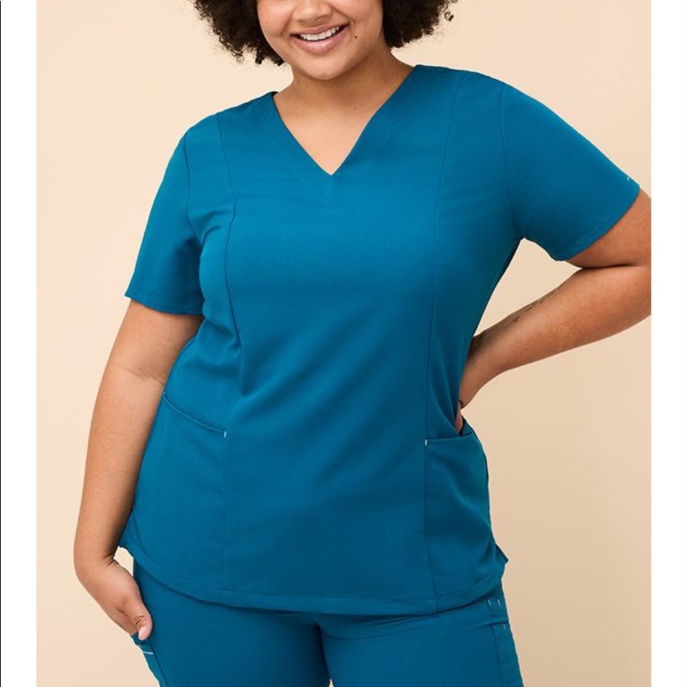 Dolan Downey 2 pocket V-neck Core Scrub Top